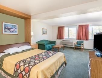 Hotel Super 8 By Wyndham West Middlesex/sharon Area